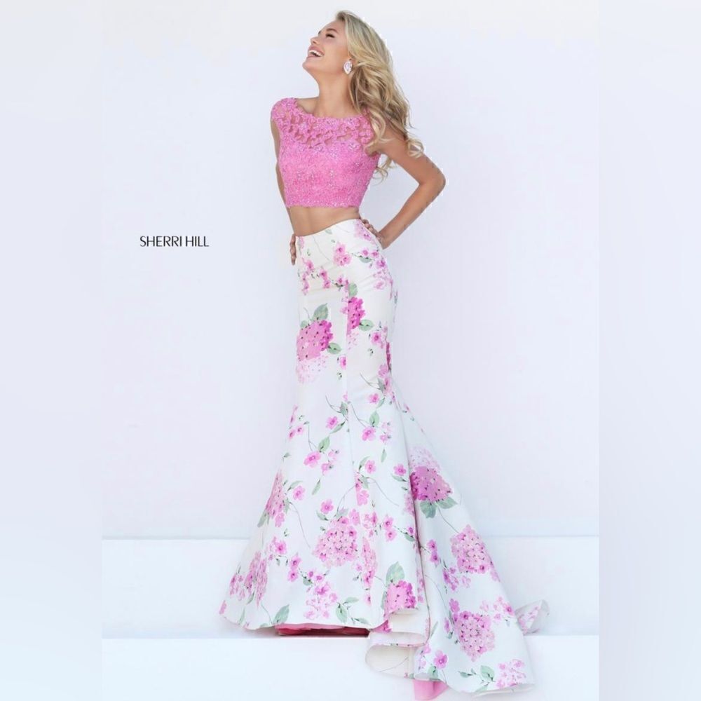 NWT Sherri Hill Pink Ivory Floral Skirt